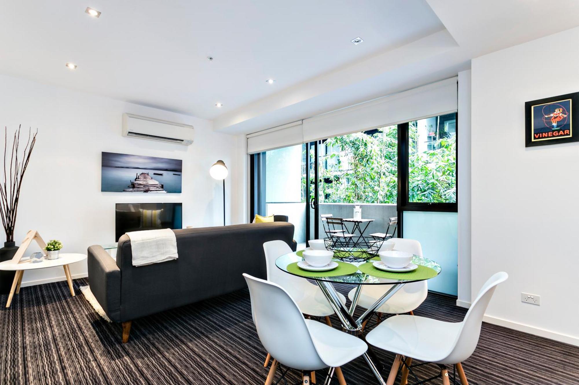 Complete Host Fitzroy St Apartments 멜번 외부 사진